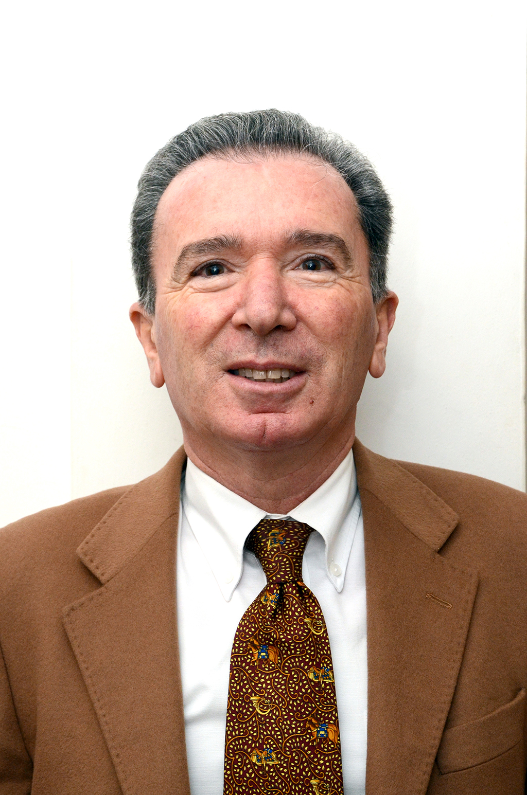 Il professor Mauro Magnani, ordinario di Biochimica e Prorettore allo Sviluppo