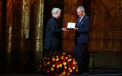 Al Teatro Bolshoi di Mosca il Sigillo di Ateneo a Marina Leonova
